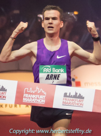 Arne Gabius luft deutschen Marathonrekord